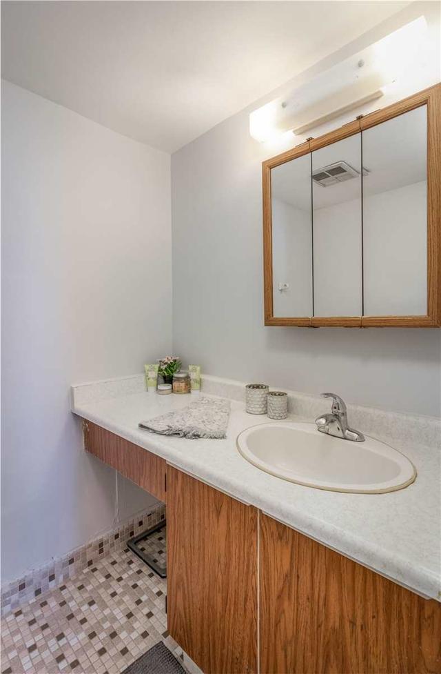 1210 - 85 Emmett Ave, Condo with 2 bedrooms, 2 bathrooms and 1 parking in Toronto ON | Image 18