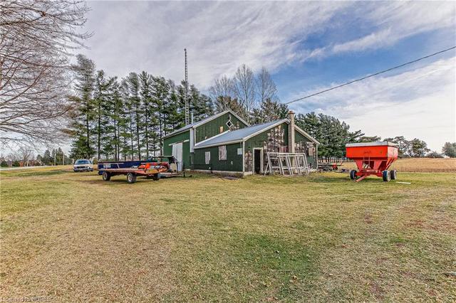 8 Concession 7, House detached with 4 bedrooms, 3 bathrooms and 4 parking in Norfolk County ON | Image 13