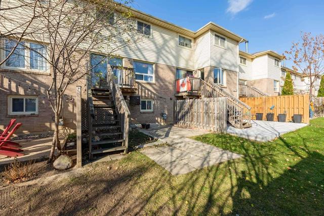 34 - 20 Farnham Dr, Townhouse with 3 bedrooms, 4 bathrooms and 2 parking in Brampton ON | Image 26
