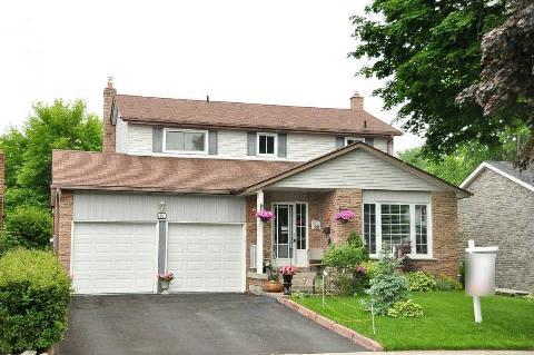 81 Rutledge Ave, House detached with 3 bedrooms, 3 bathrooms and 4 parking in Newmarket ON | Image 1
