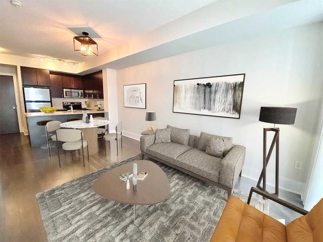 406 - 560 Front St W, Condo with 1 bedrooms, 1 bathrooms and 0 parking in Toronto ON | Image 1
