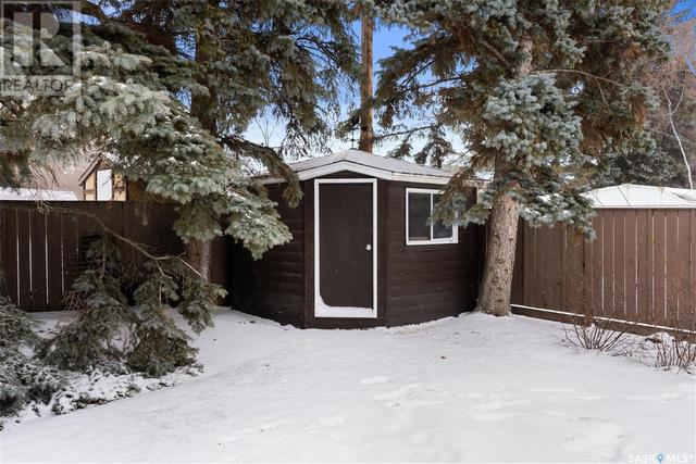 801 Robison Street, House detached with 4 bedrooms, 2 bathrooms and null parking in Indian Head SK | Image 43
