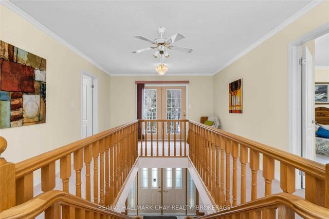 712 Mt St Louis Rd W, House detached with 3 bedrooms, 3 bathrooms and 11 parking in Oro Medonte ON | Image 13