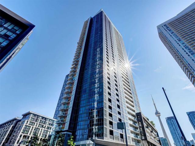 1002 - 85 Queens Wharf Rd, Condo with 1 bedrooms, 1 bathrooms and 0 parking in Toronto ON | Image 1