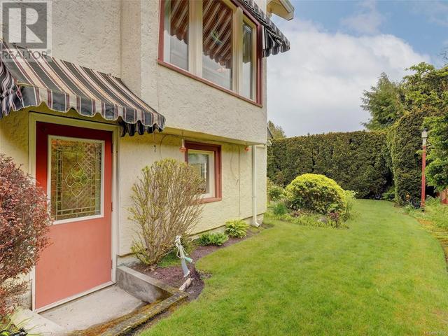 455 Victoria Ave, House detached with 3 bedrooms, 3 bathrooms and 3 parking in Oak Bay BC | Image 23