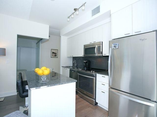 202 - 88 Sheppard Ave E, Condo with 1 bedrooms, 1 bathrooms and 1 parking in Toronto ON | Image 4