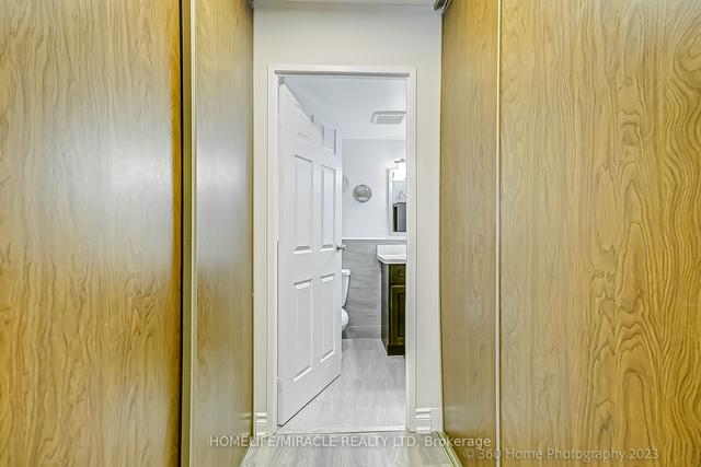 912 - 100 Wingarden Crt, Condo with 3 bedrooms, 2 bathrooms and 1 parking in Toronto ON | Image 9