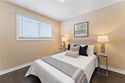 864 Upper Ottawa St, House detached with 3 bedrooms, 1 bathrooms and 2 parking in Hamilton ON | Image 5