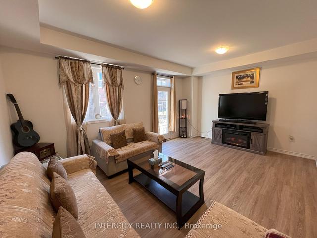 12 - 68 First St, House attached with 3 bedrooms, 3 bathrooms and 2 parking in Orangeville ON | Image 19