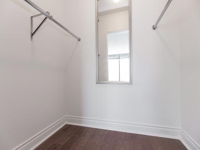 Upper - 388 Parliament St, House detached with 2 bedrooms, 2 bathrooms and 1 parking in Toronto ON | Image 16