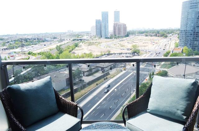 1506 - 1 Michael Power Pl, Condo with 1 bedrooms, 1 bathrooms and 1 parking in Toronto ON | Image 9