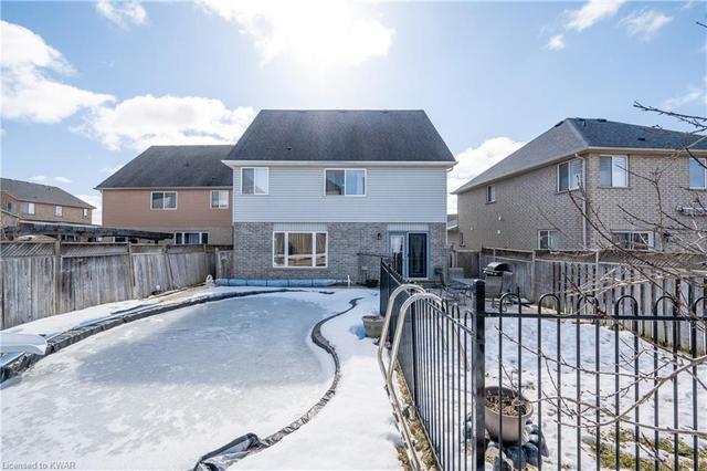 512 Amelia Court, House detached with 4 bedrooms, 2 bathrooms and 5 parking in Kitchener ON | Image 42