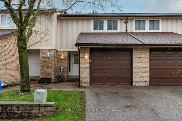 65 - 341 Wilson Dr, Townhouse with 3 bedrooms, 1 bathrooms and 2 parking in Milton ON | Image 1