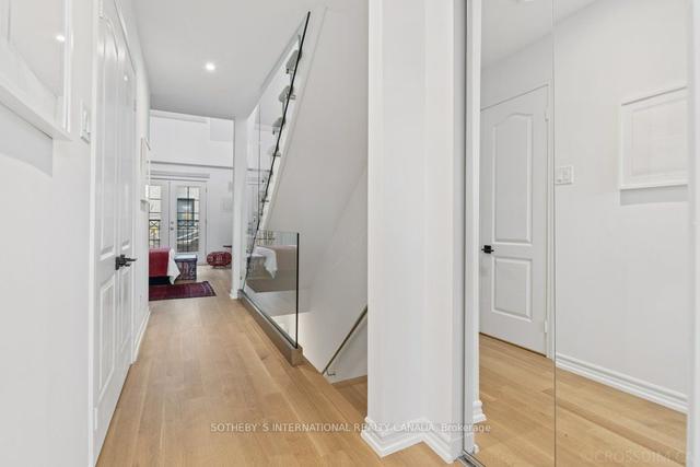 5 - 1 Baxter St, Townhouse with 3 bedrooms, 3 bathrooms and 1 parking in Toronto ON | Image 5