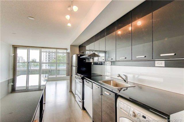 311 - 33 Singer Crt, Condo with 2 bedrooms, 2 bathrooms and 1 parking in Toronto ON | Image 7