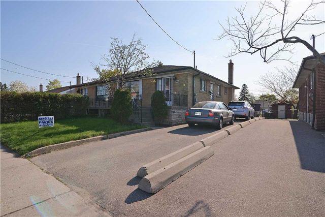 3166 Weston Rd, House semidetached with 3 bedrooms, 2 bathrooms and 2 parking in Toronto ON | Image 12