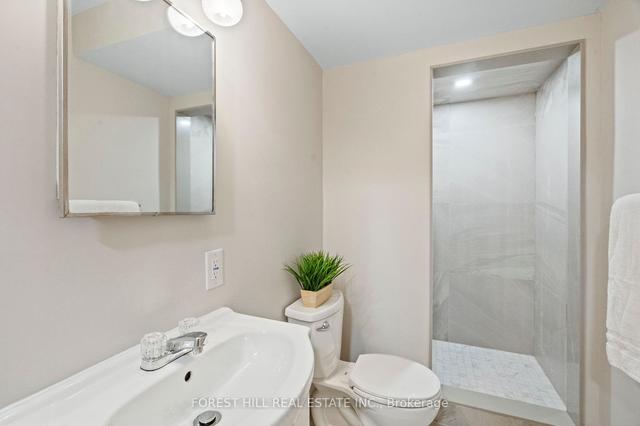 140 Firgrove Cres, House semidetached with 3 bedrooms, 2 bathrooms and 4 parking in Toronto ON | Image 27