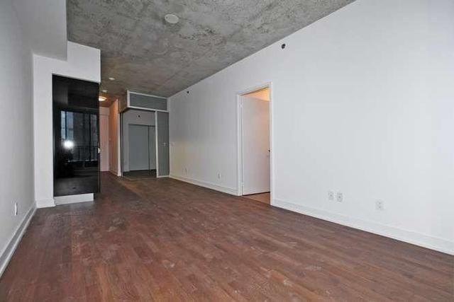 713 - 20 Gladstone Ave, Condo with 2 bedrooms, 2 bathrooms and 1 parking in Toronto ON | Image 6