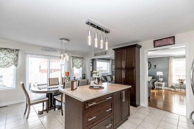 3094 Stone Ridge Blvd, House detached with 3 bedrooms, 3 bathrooms and 4 parking in Orillia ON | Image 5