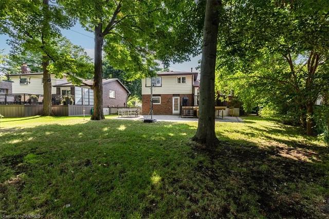 2119 Dunedin Road Road, House detached with 4 bedrooms, 2 bathrooms and 6 parking in Oakville ON | Image 32