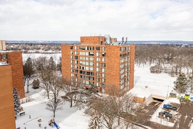 405 - 180 Limeridge Rd W, Condo with 2 bedrooms, 1 bathrooms and 1 parking in Hamilton ON | Image 28