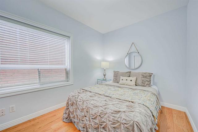 165 Wallace Ave, House semidetached with 3 bedrooms, 2 bathrooms and 1 parking in Toronto ON | Image 14