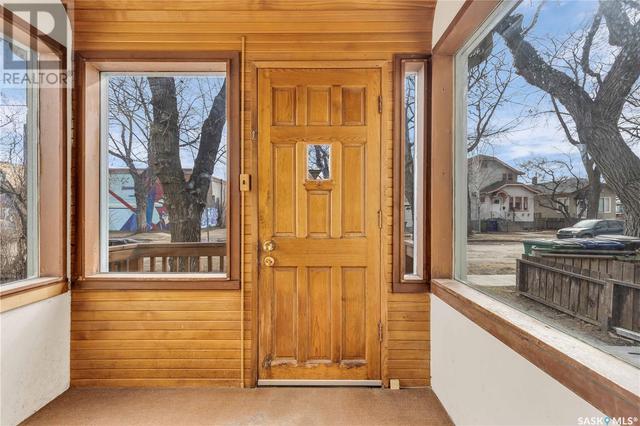 313 E Avenue S, House detached with 2 bedrooms, 2 bathrooms and null parking in Saskatoon SK | Image 5