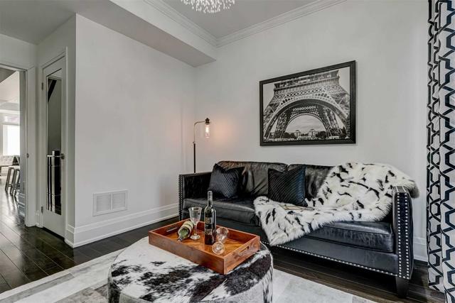 285 Lisgar St, House semidetached with 4 bedrooms, 3 bathrooms and 1 parking in Toronto ON | Image 33