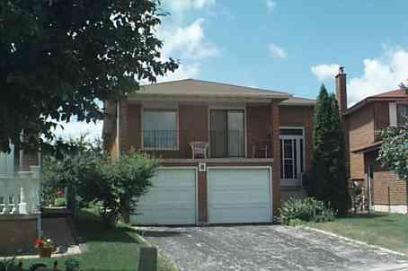 8 Torino Pl, House detached with 3 bedrooms, 2 bathrooms and 4 parking in Vaughan ON | Image 1