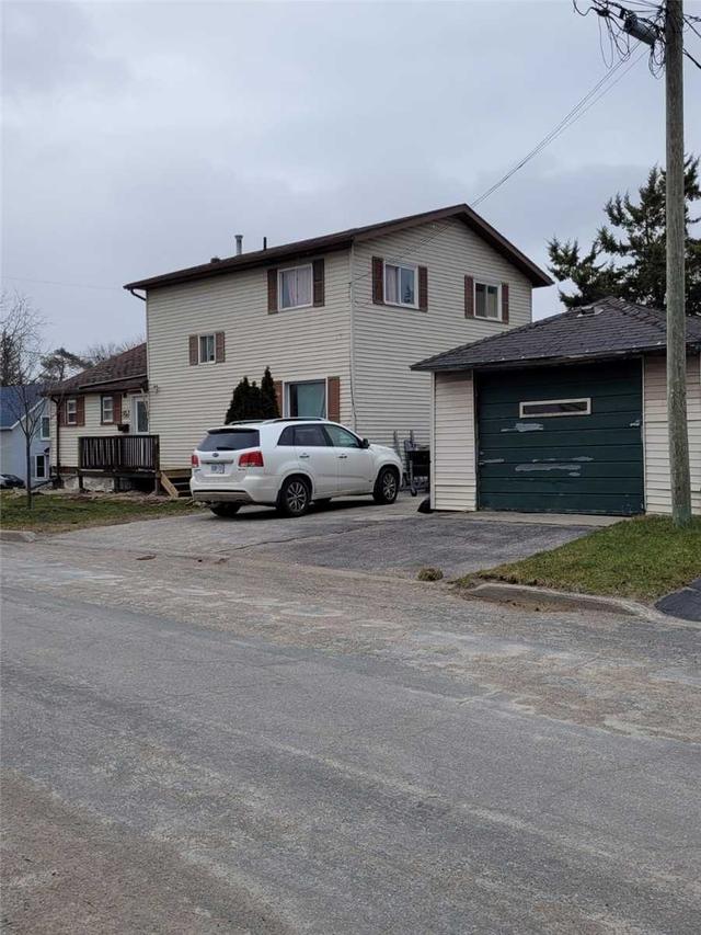 97 John St, House detached with 4 bedrooms, 2 bathrooms and 5 parking in Barrie ON | Image 21