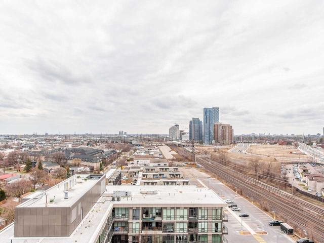 1013 - 2 Fieldway Rd, Condo with 2 bedrooms, 2 bathrooms and 1 parking in Toronto ON | Image 11