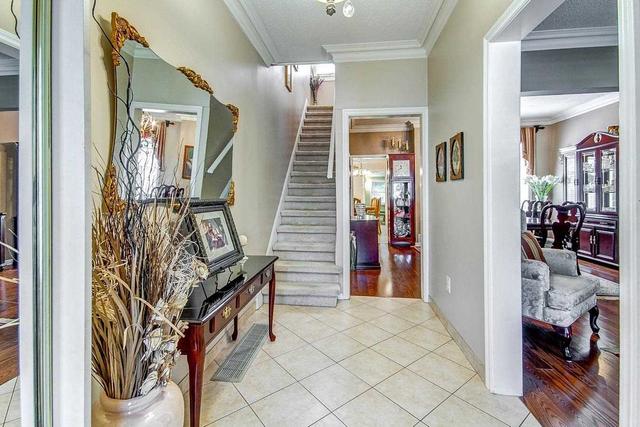 61 Torrens Ave, House detached with 3 bedrooms, 2 bathrooms and 7 parking in Toronto ON | Image 23
