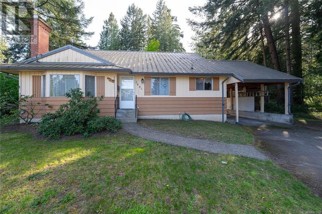 2441 Sooke Rd, House detached with 3 bedrooms, 3 bathrooms and 5 parking in Colwood BC | Image 1