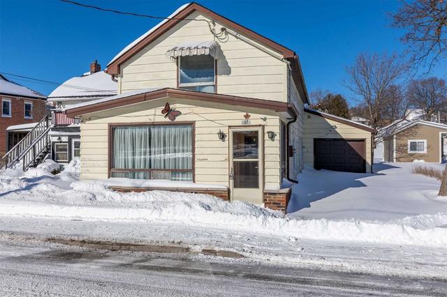 37 Front St, House detached with 3 bedrooms, 2 bathrooms and 3 parking in Trent Hills ON | Image 31