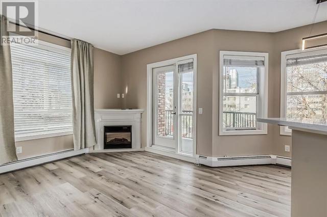 404, - 323 18 Avenue Sw, Condo with 1 bedrooms, 1 bathrooms and 1 parking in Calgary AB | Image 2