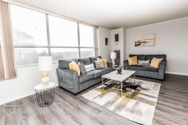 501 - 40 Panorama Crt, Condo with 3 bedrooms, 2 bathrooms and 1 parking in Toronto ON | Image 10