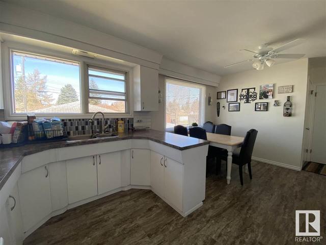7312 79 Av Nw, House other with 5 bedrooms, 2 bathrooms and null parking in Edmonton AB | Image 24