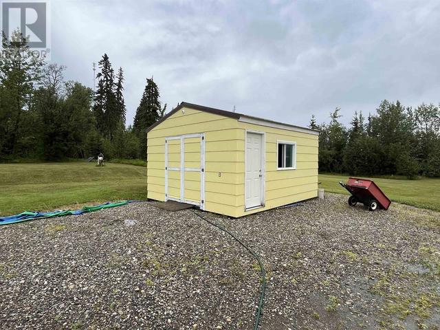 10655 N 97 Highway, House detached with 4 bedrooms, 3 bathrooms and null parking in Peace River B BC | Image 33