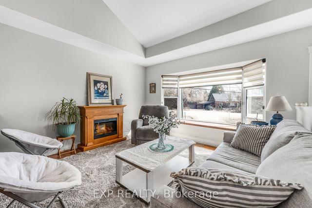 114 County Rd 4, House detached with 2 bedrooms, 2 bathrooms and 7 parking in Douro Dummer ON | Image 4