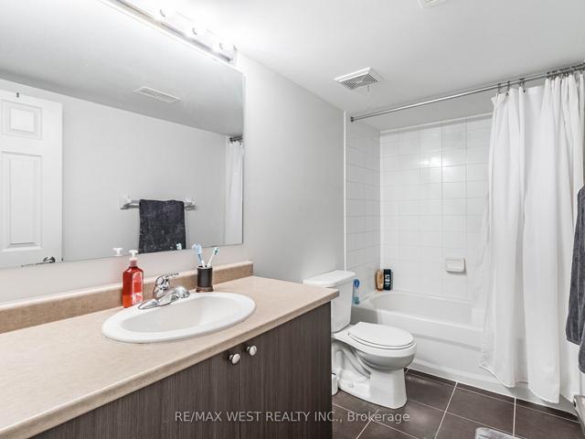 50 Honeyview Tr, House attached with 3 bedrooms, 4 bathrooms and 3 parking in Brampton ON | Image 24