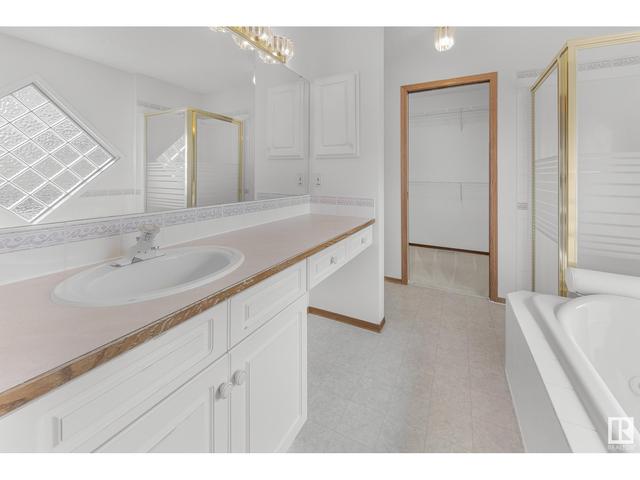 11823 10 Av Nw, House detached with 3 bedrooms, 3 bathrooms and 4 parking in Edmonton AB | Image 16
