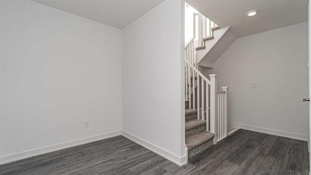 1131 Cooke Blvd, Townhouse with 3 bedrooms, 3 bathrooms and 1 parking in Burlington ON | Image 21