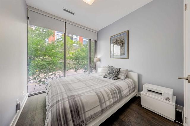 th 102 - 1815 Yonge St, Townhouse with 2 bedrooms, 2 bathrooms and 1 parking in Toronto ON | Image 9
