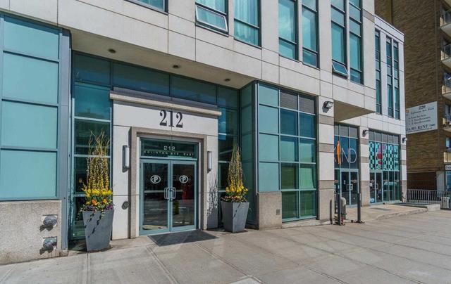 1004 - 212 Eglinton Ave E, Condo with 2 bedrooms, 2 bathrooms and 1 parking in Toronto ON | Image 27