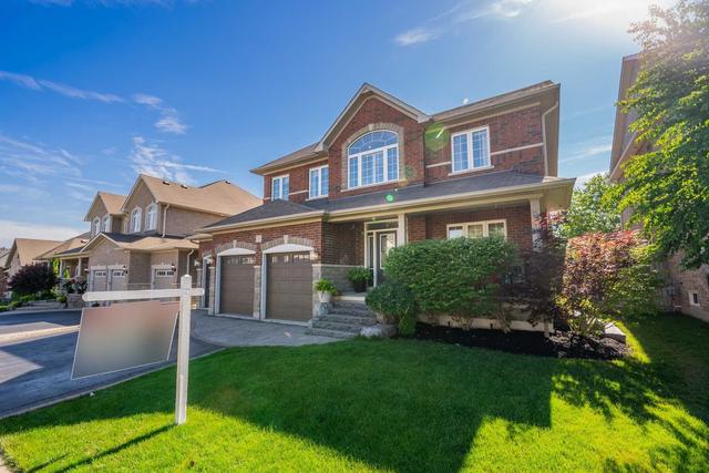 31 Corvinelli Dr, House detached with 5 bedrooms, 5 bathrooms and 6 parking in Whitby ON | Image 12