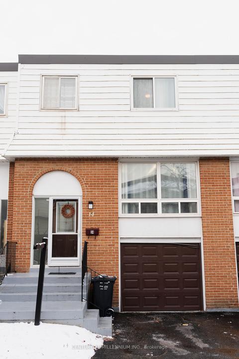 14 - 7500 Goreway Dr W, Townhouse with 3 bedrooms, 2 bathrooms and 2 parking in Mississauga ON | Card Image