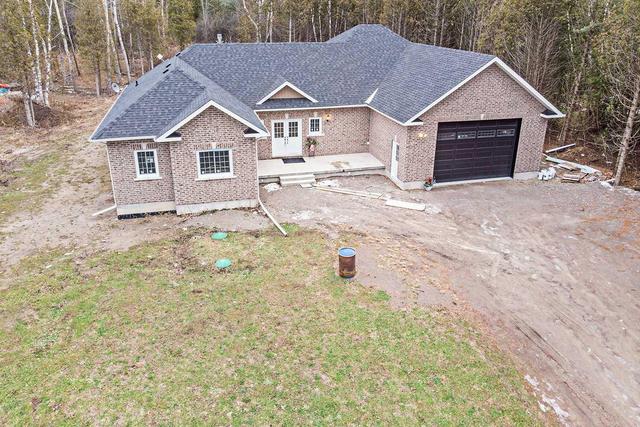 2093 Cunningham Rd, House detached with 3 bedrooms, 4 bathrooms and 6 parking in Hamilton TP ON | Image 2
