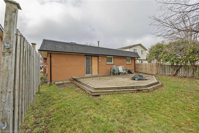 17 Harrow Court, House detached with 3 bedrooms, 2 bathrooms and 6 parking in London ON | Image 37