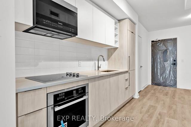 2305 - 2033 Kennedy Rd, Condo with 1 bedrooms, 1 bathrooms and 1 parking in Toronto ON | Image 4