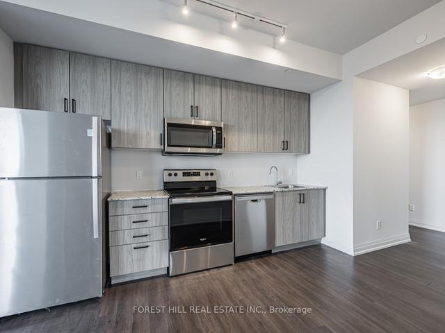907 - 10 Meadowglen Pl, Condo with 3 bedrooms, 2 bathrooms and 0 parking in Toronto ON | Image 2